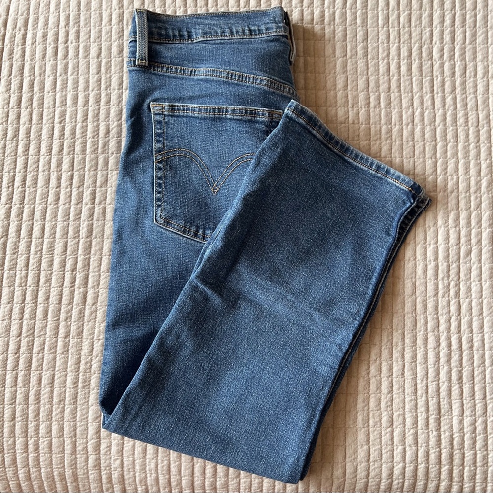 Levi's Ribcage Straight Ankle Jeans